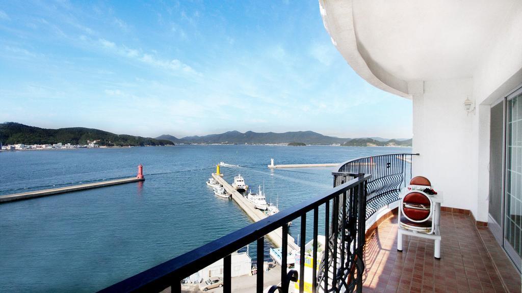 Tongyeong Bay Condo Hotel Ngoại thất bức ảnh